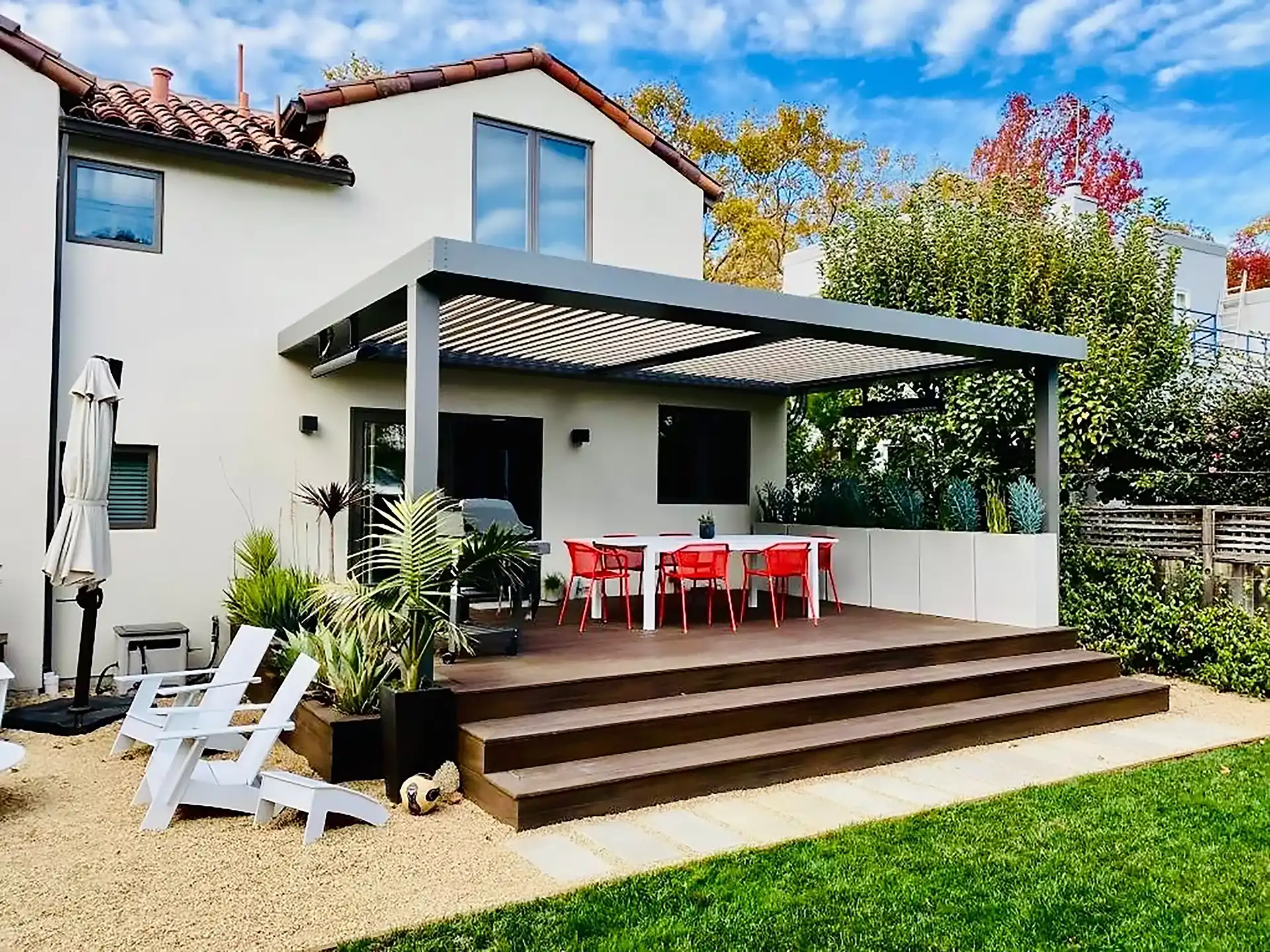 photo of a deck and pergola - Pergola Builders and Contractors in San Mateo California